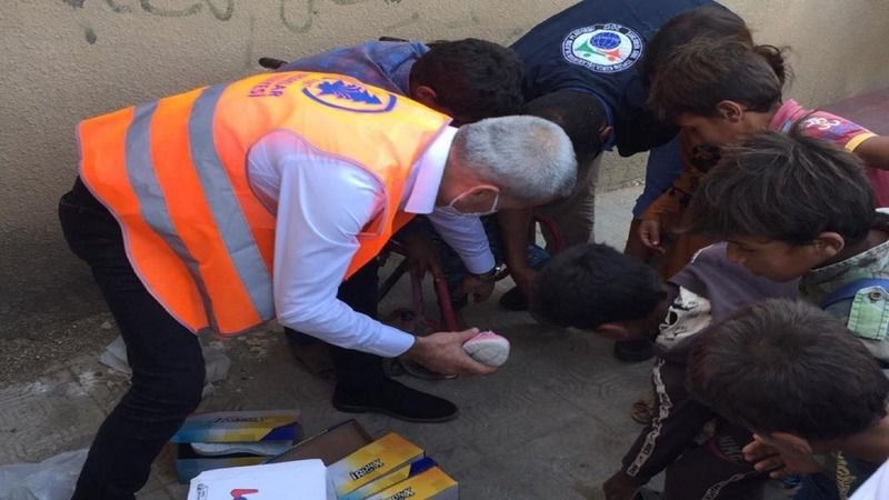 Ankara Pursaklar Belediyesi toplanan insani yardımları, Şanlıurfa’da bulunan Suriyeli vatandaşlara ulaştırdı 4